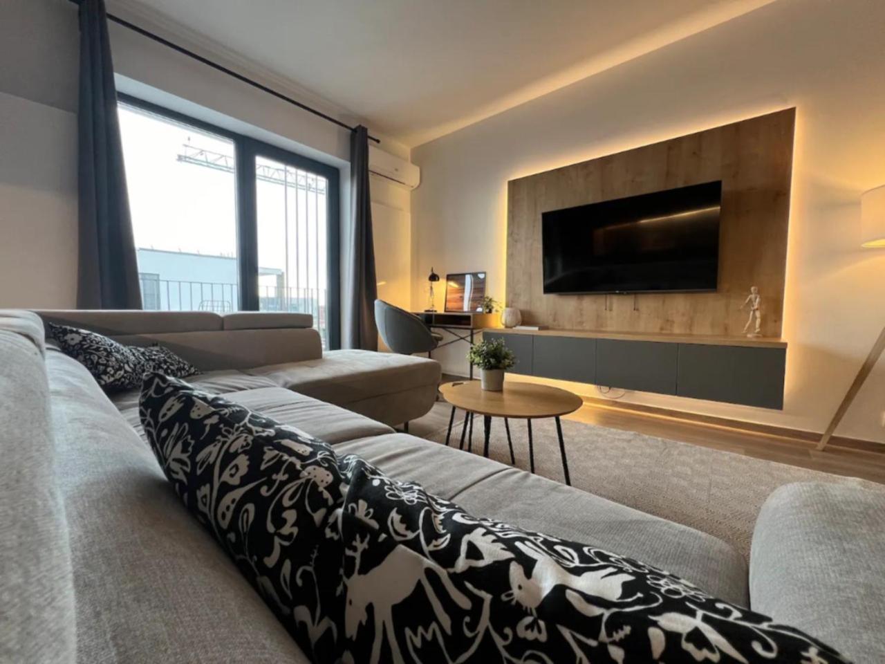公寓 High-rise Luxury With Free Parking
