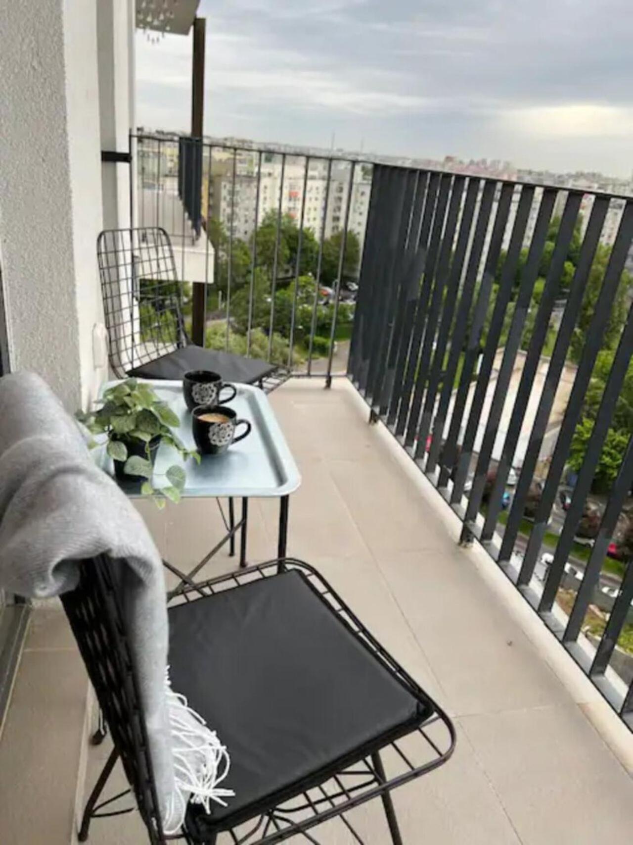 High-rise Luxury With Free Parking 公寓 布加勒斯特